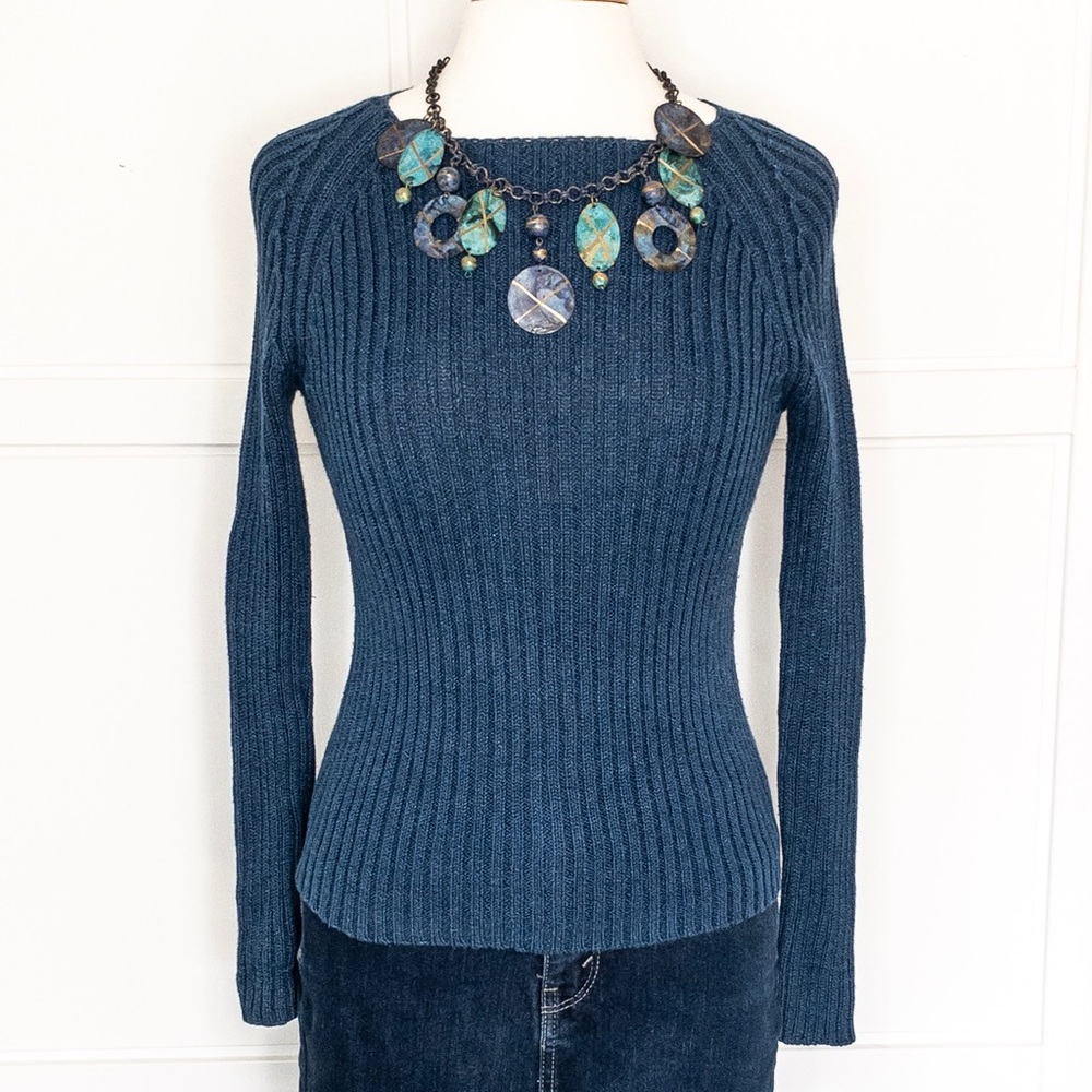 Express Bleus - Light Weight Ribbed Knit Sweater